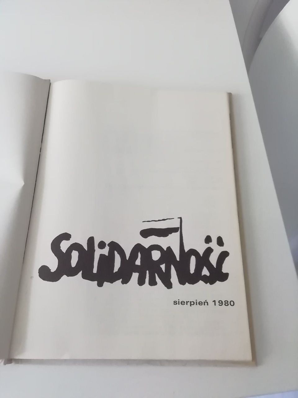 Książka - album SOLIDARNOŚĆ sierpień 1980