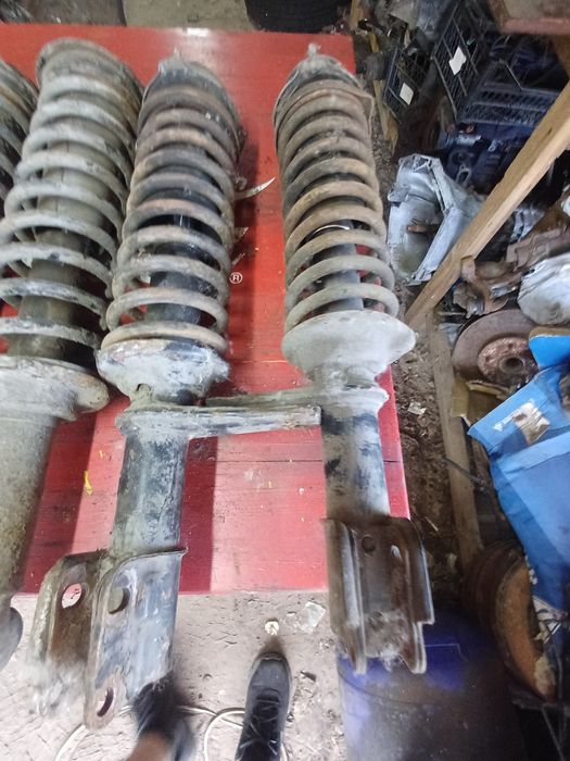 Продам стойки заз1102 таврія,славута