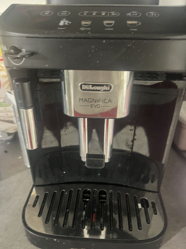 Delonghi magnifica evo