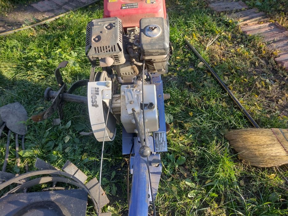 Продам мотоблок,1н сезон був у використані.