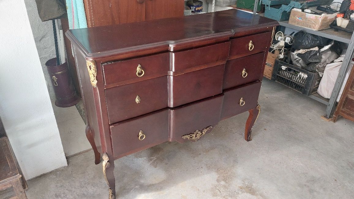 Comoda antiquário lacada