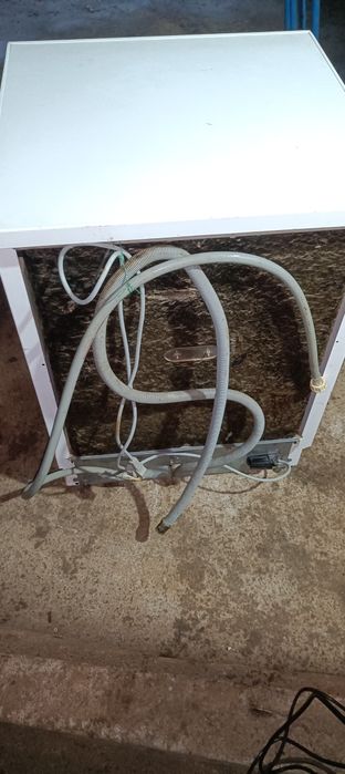 Máquinas ,ler anúncio