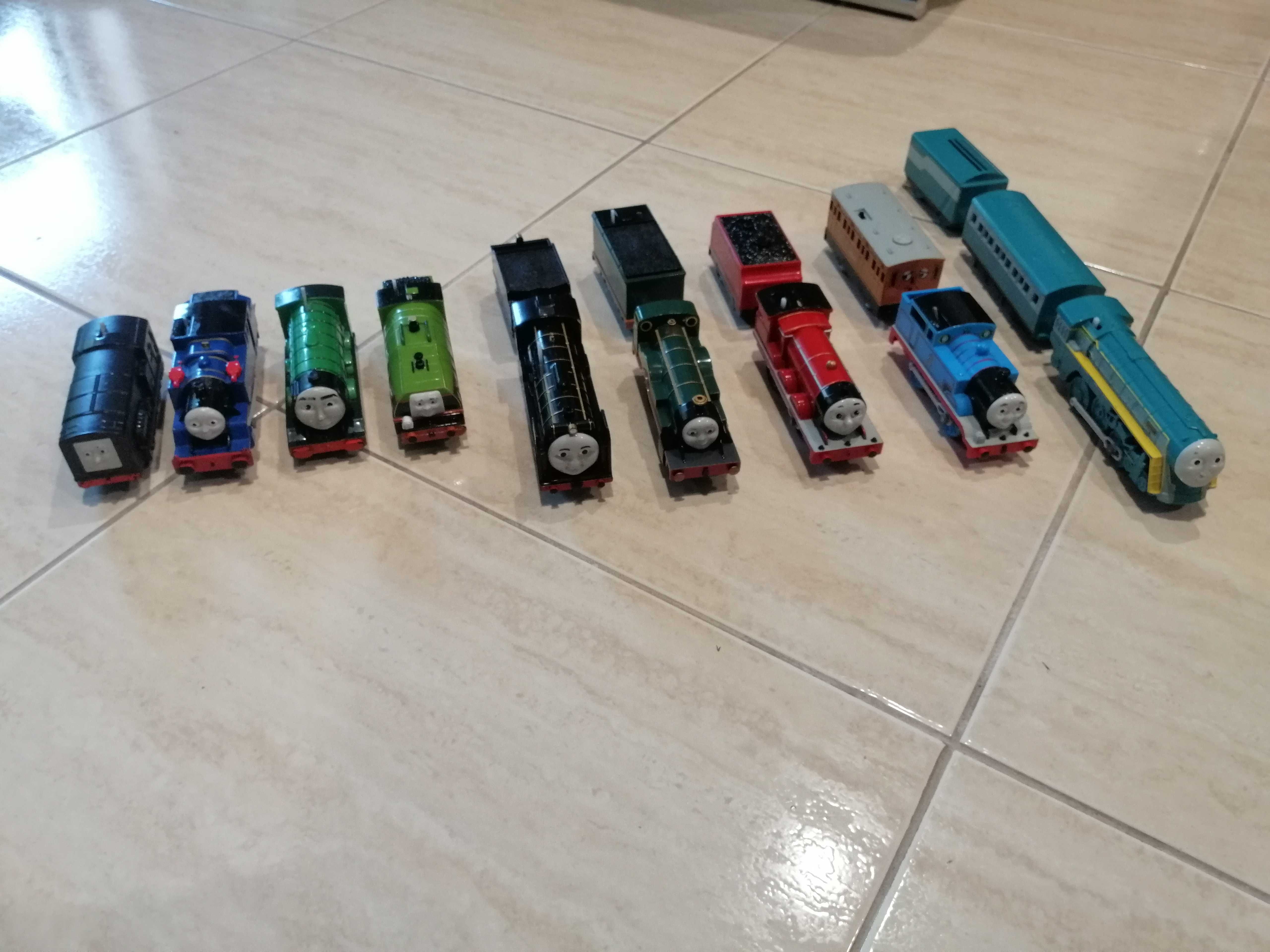 Thomas and friends comboios