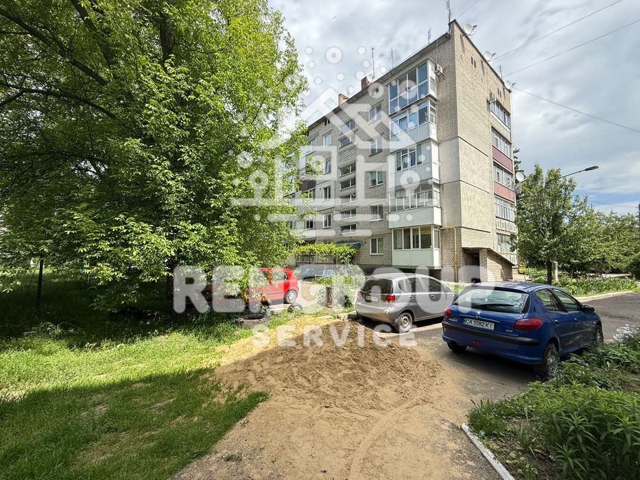 2-кімнатна квартира, м.Сміла,Черкаська обл, р-н Шевченка