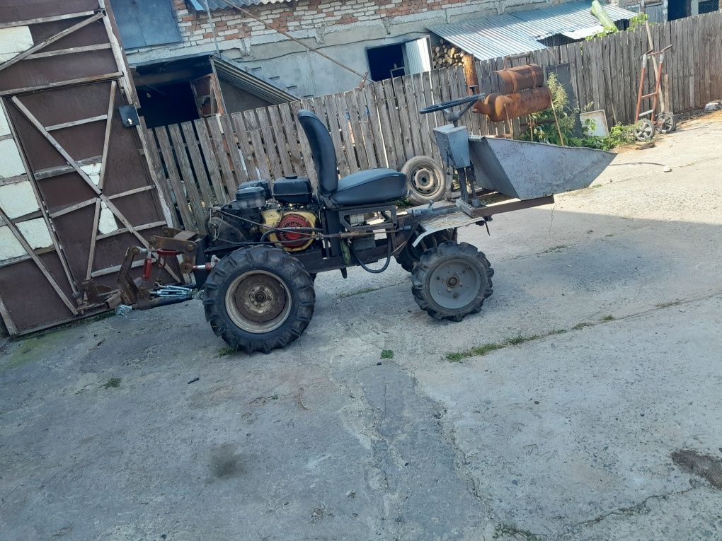 Продам мінітрактор