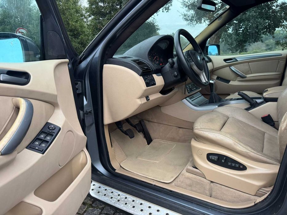 BMW X5 3.0 GPL 4x4 Caixa Manual