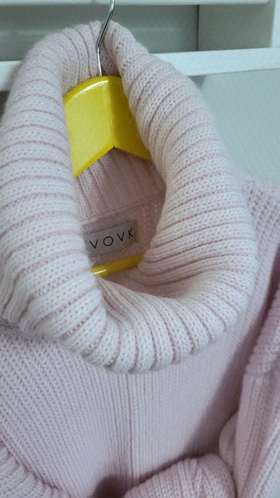 Светр VOVK жіночий з вовною XS-M