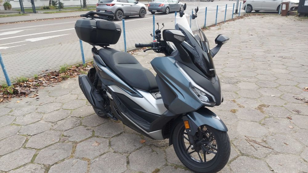 Honda Forza 350  2023