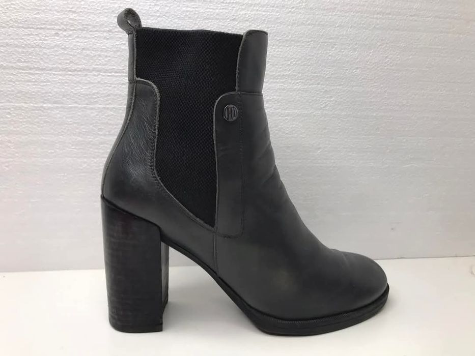 Botki Tommy hilfiger Rozmiar 39