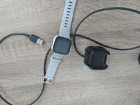 Smartwatch Fitbit Versa niebieski