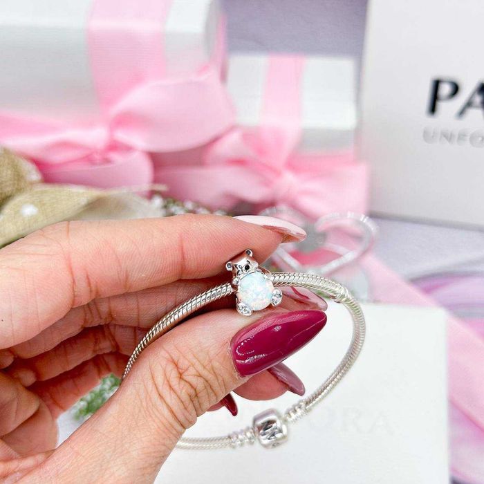 Срібна намистина шарм "Теплі обійми" Pandora (Пандора) 793589C01