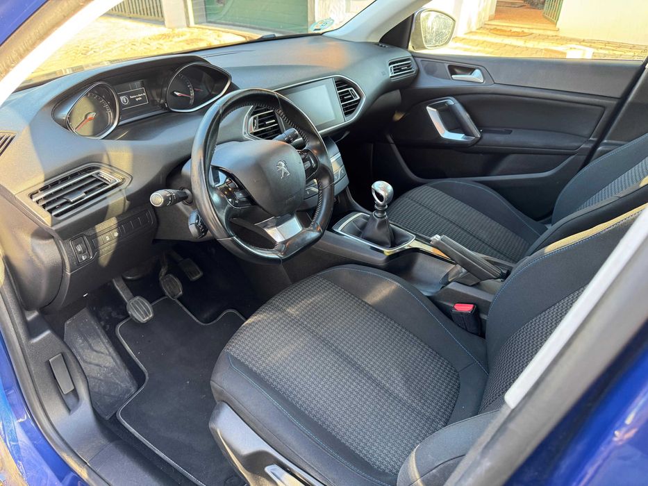 Peugeot 308 sw 1.5 Blue-HDi Style 2019,