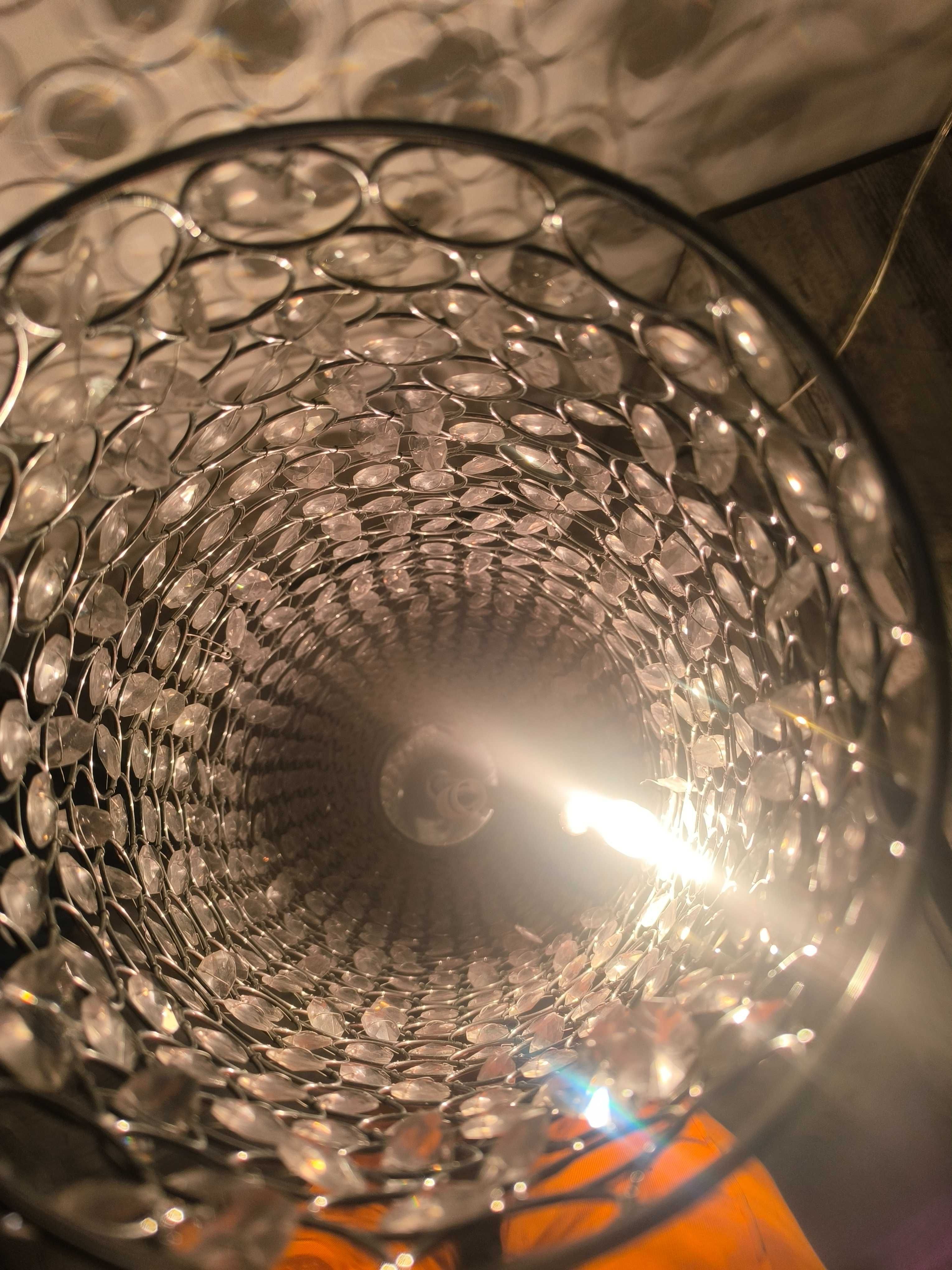 lampa podłogowa stożek