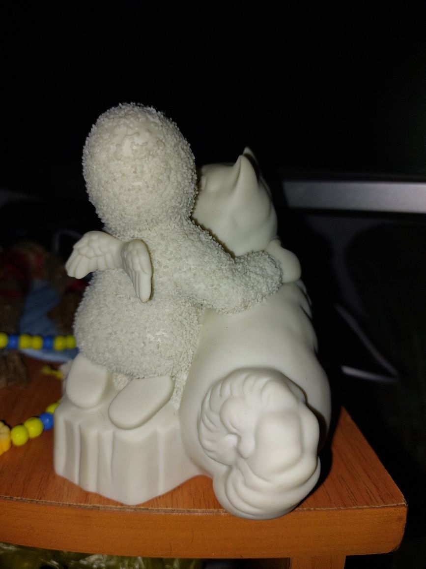 Статуетка Снежные малыши Snow babi  янгол хаскі
