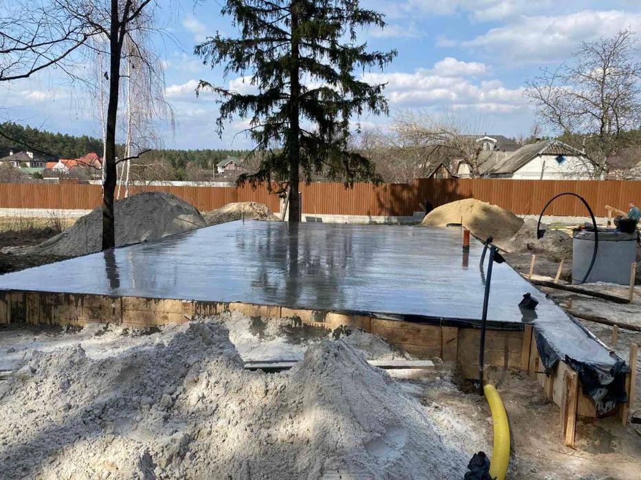 Гнідин Озеряни. Будинок площею 130 м в сосновому лісі