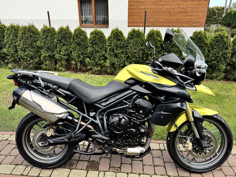 Triumph Tiger 800