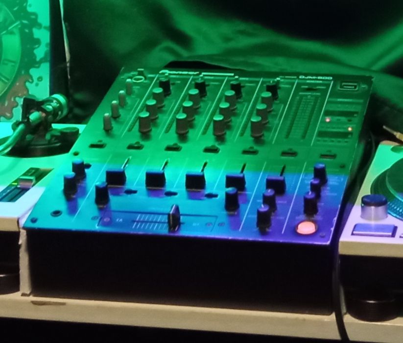 Mesa de mistura sim 600 Pioneer