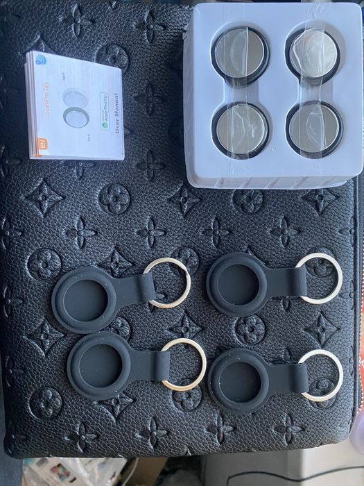 Продам Air Tag, працює з Apple Find My
