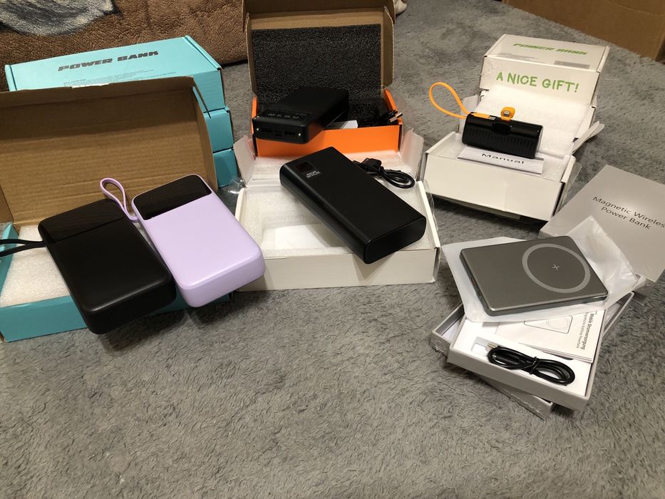 Павербанки Повербанк 20000mAh PowerBank Magnetic Slim Magsafe 5000mAh