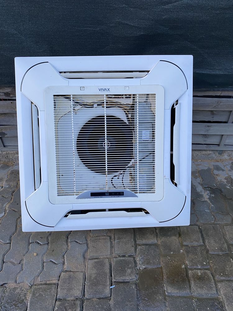 Klimatyzator kasetonowy VIVAX ACP-42CC120
