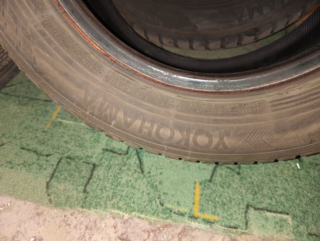 Opony zimowe Yokohama BluEarth Winter V905 225/55R16 99 H 
XL, RPB