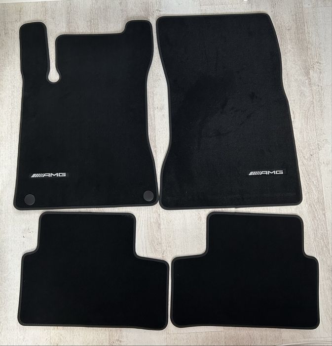 Dywaniki welurowe Mercedes A klasa B klasa AMG W177 W118 W247 CLA