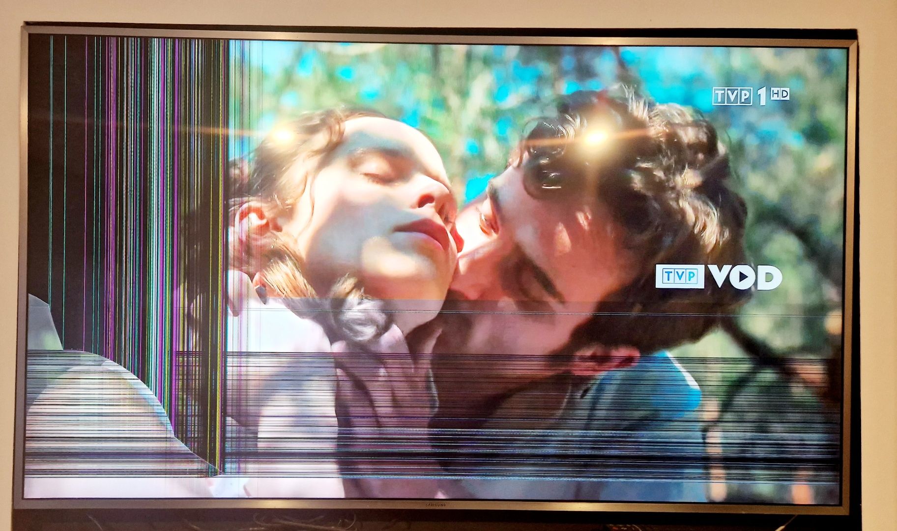 Uszkodzony TV 55 SAMSUNG