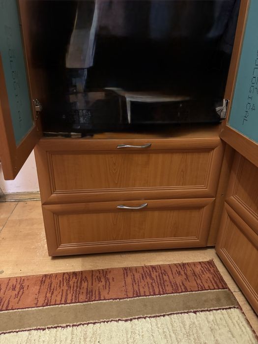 Прихожа Шафа з дзеркалами