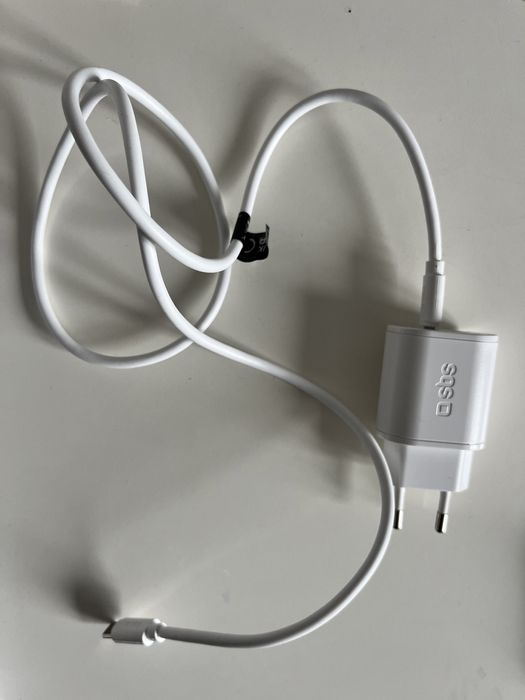 Ładowarka sieciowa sbs typ c 20w biała TETRPD20W z kablem USB-C