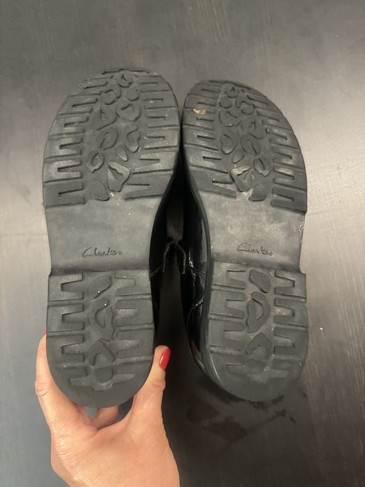 Buty clarcks dla dziewczynki r. 37