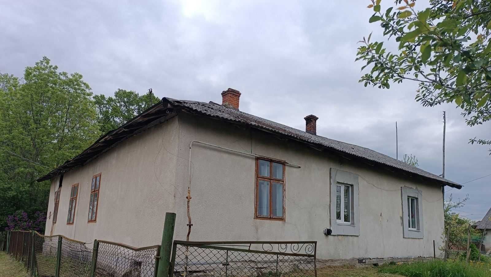 Громадський будинок,площею 184,8 кв.м, Івано-Франківська обл.