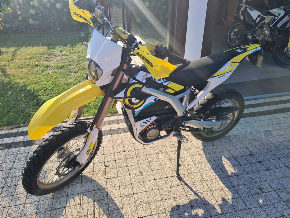 Surron Storm Bee elektryk