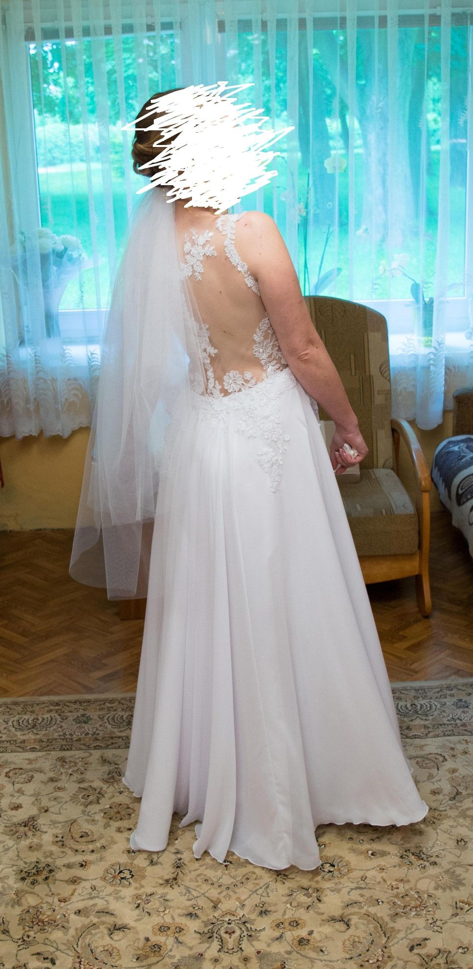 Suknia ślubna biała z welonem rozmiar 36