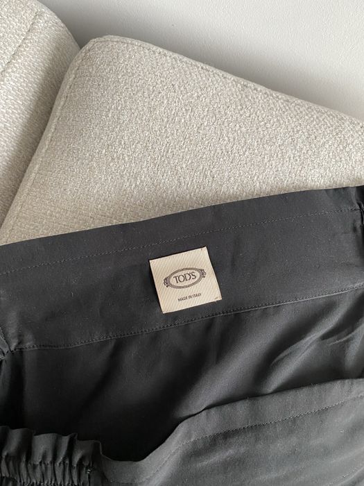 TOD’S czarna sukienka hiszpanka 100% jedwab M 38