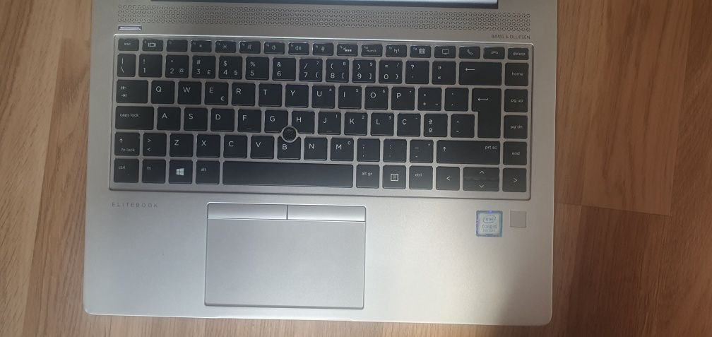 HP EliteBook 840 G5 - i5, 256 Gb NVMe, 8 Gb RAM