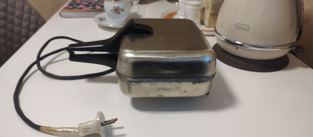 Электровафельница СССР