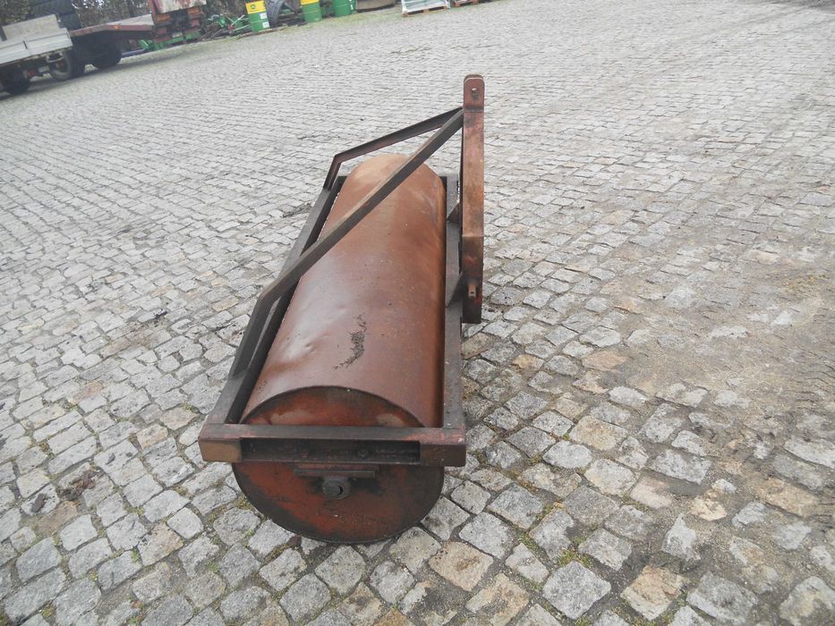 Calcador de terra de 1,80Mtr largura de trabalho