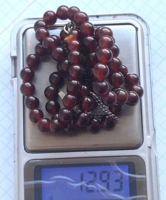 Буси янтарні продам