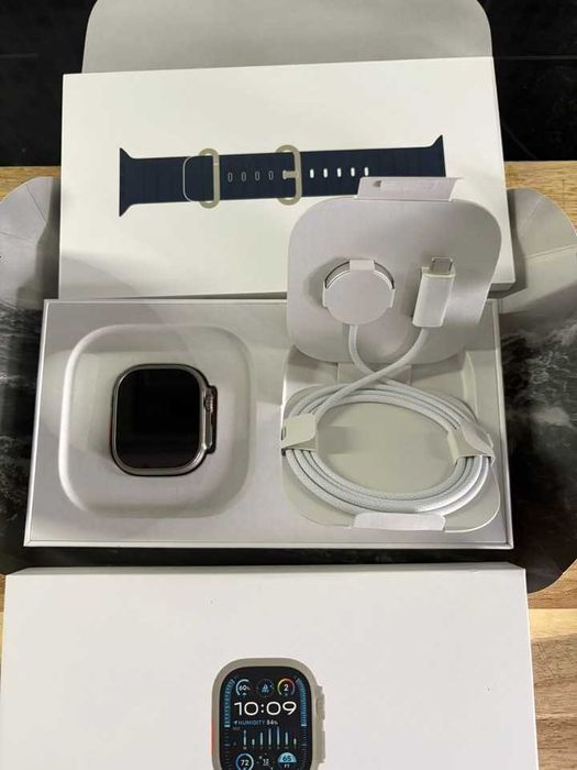 Apple Watch Ultra 2 49mm Titanium GPS+Cellular