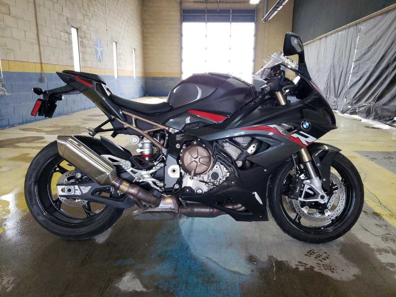 2022 BMW S 1000 RR