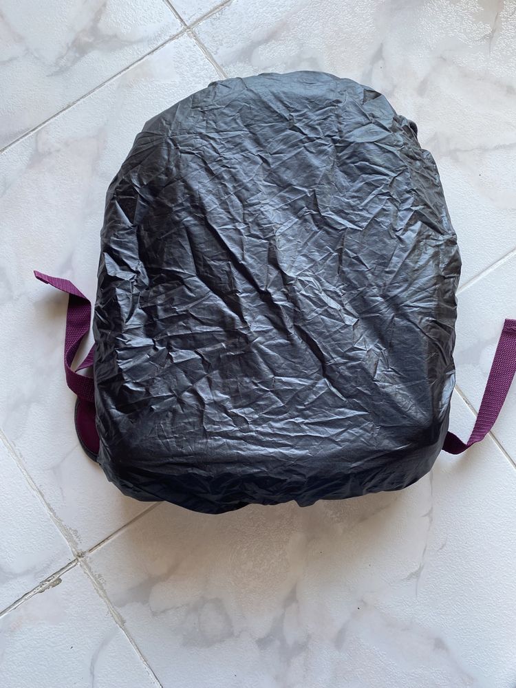 Mochila escolar para menina