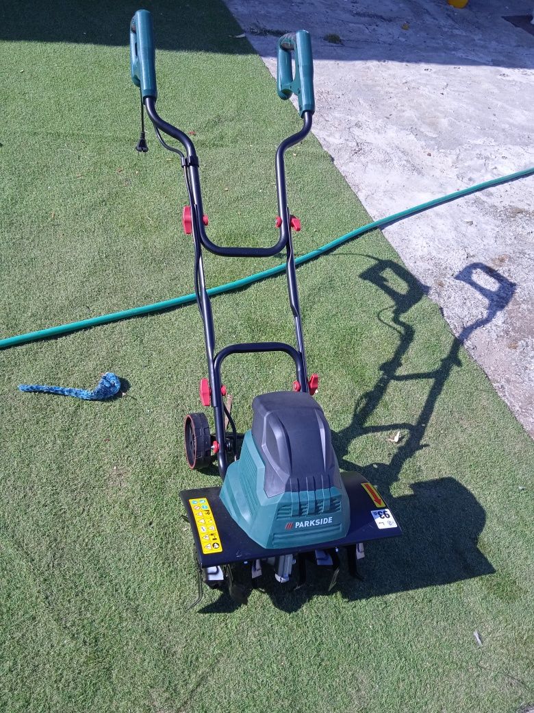 Motor enchada, para lavrar terras nova nunca foi usado