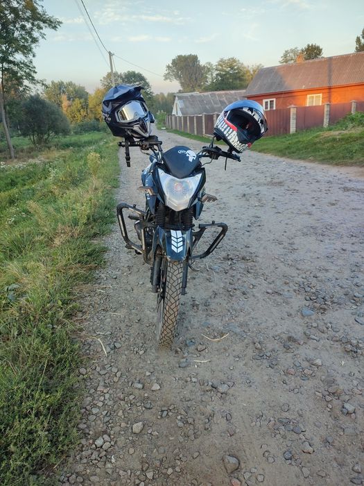 Продам мотоцикл ліфан 150 2 е торг