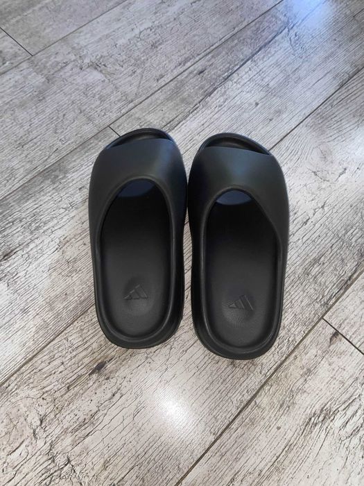 Yeezy Slide Onyx