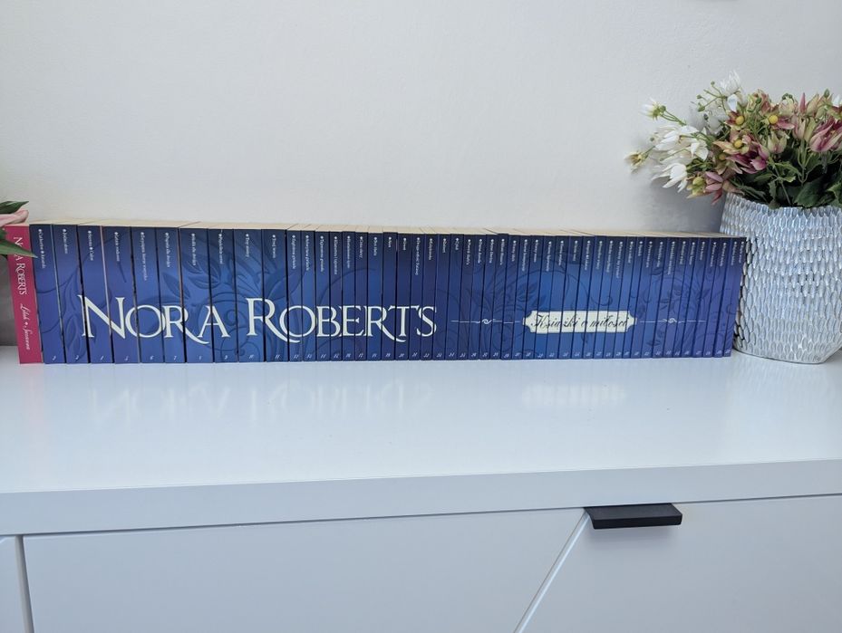 50 książek Nora Roberts