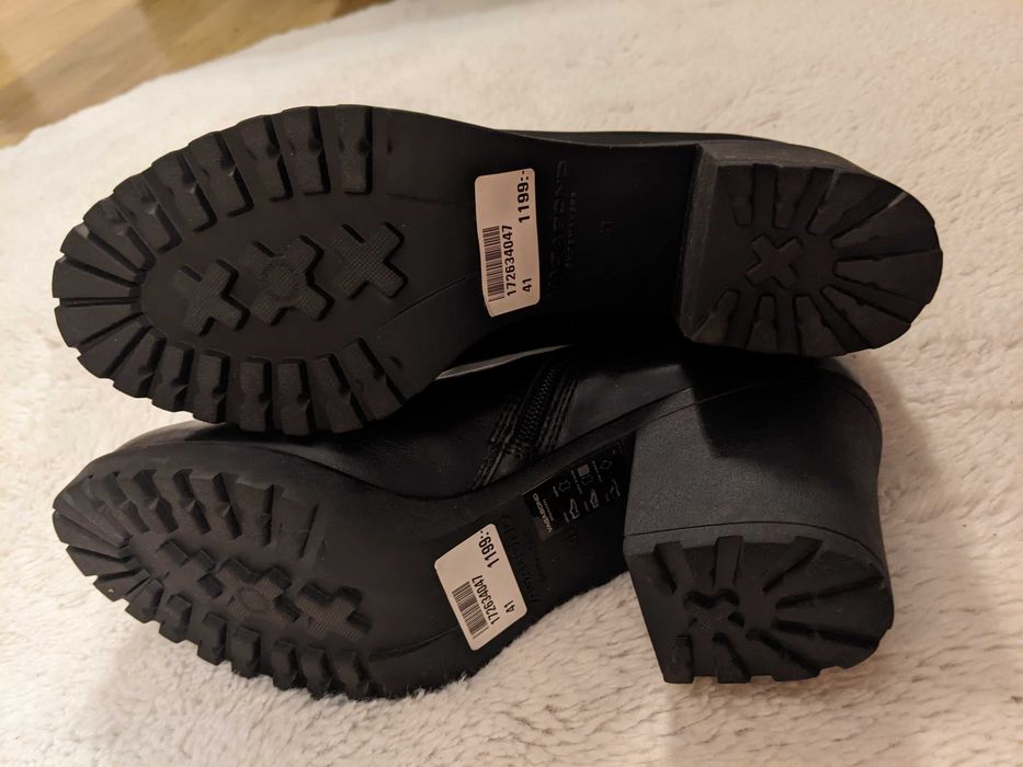 Ботильйони жіночі Vagabond демісезонні р.41 шкіра молнія платформа