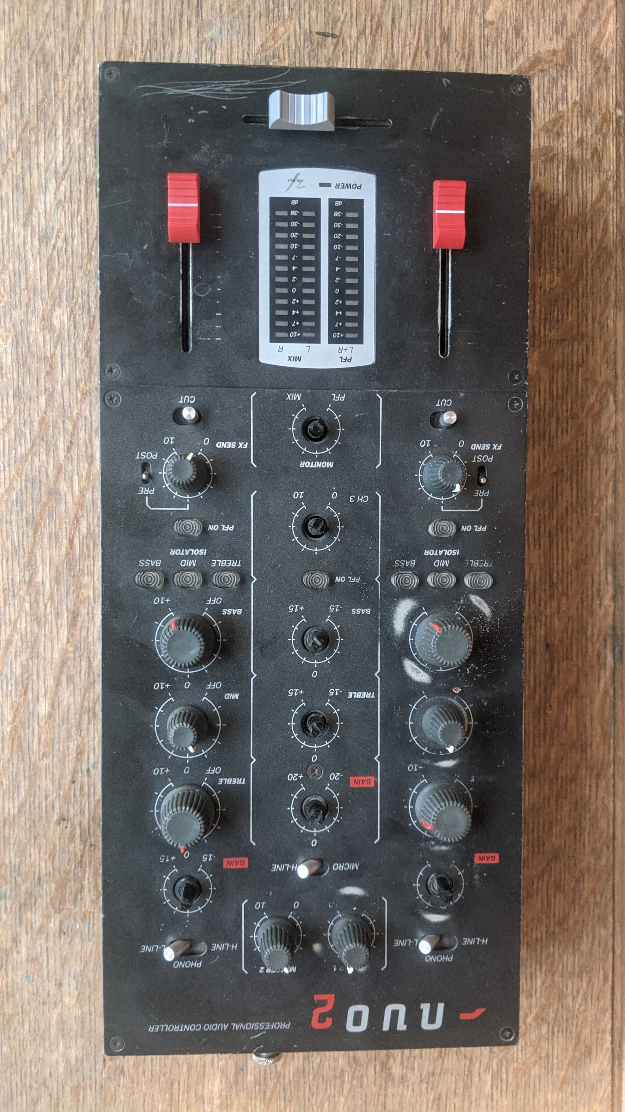 Mikser Ecler NUO2 DJ