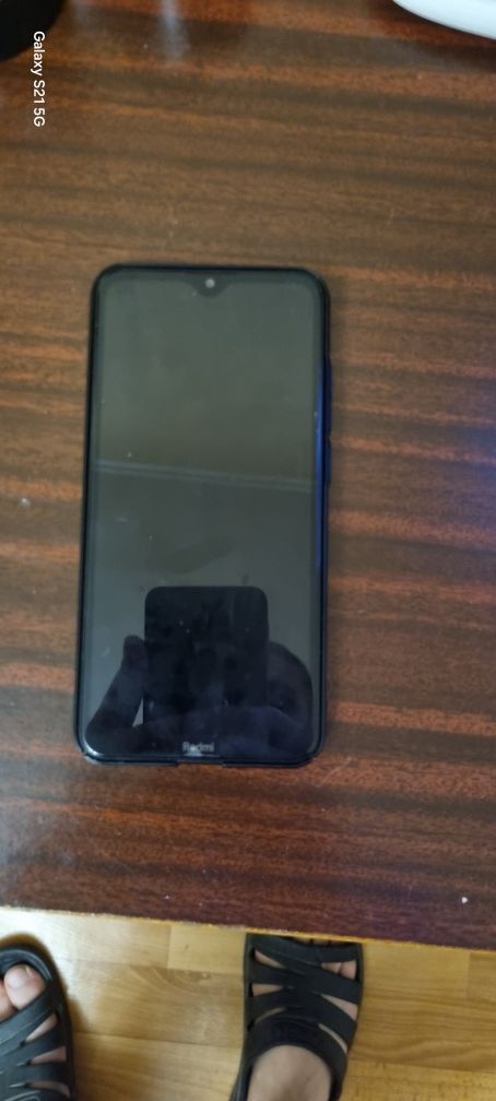 Продам смартфон Ксиоми Redmi 8A