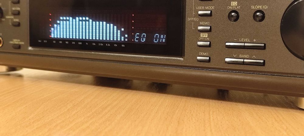 Technics SH-GE90 korektor/procesor stereo panel LCD jak nowy