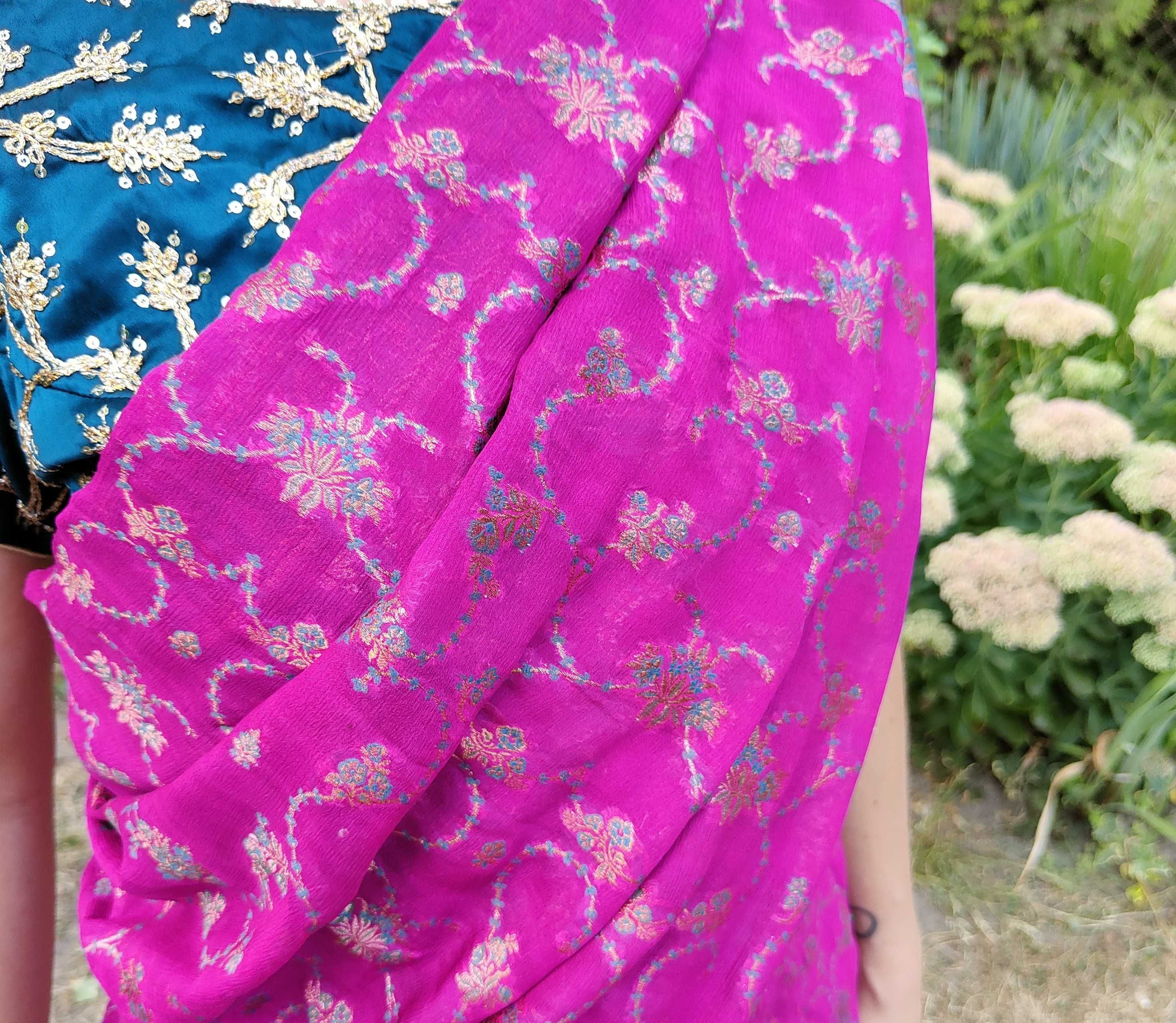 Piękne sari banarasi saree Indie Bollywood Orient różowe szyfon suknia